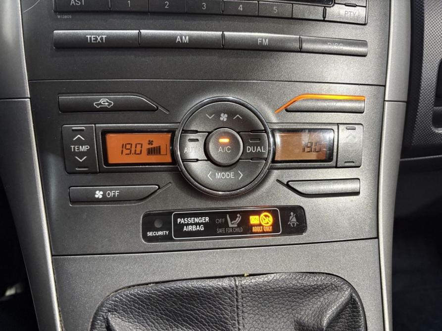 Toyota Auris I Курск  - изображение 12