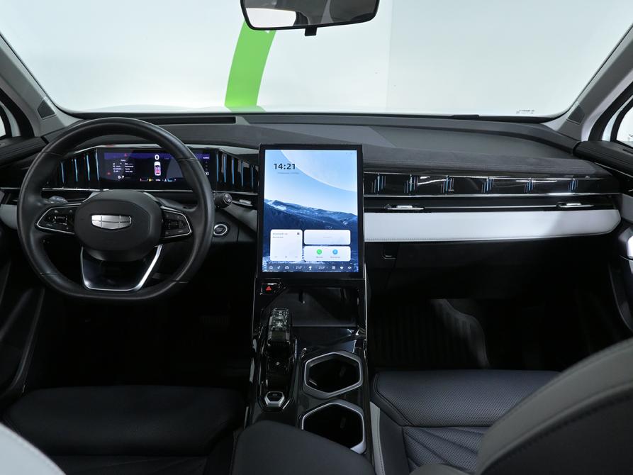 Geely Atlas II Москва  - изображение 8