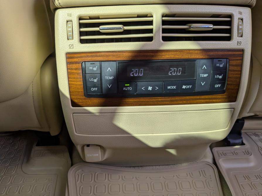 Toyota Land Cruiser 200 Series Рестайлинг 2 Москва  - изображение 18