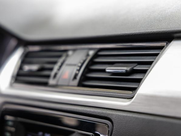Skoda Rapid I с пробегом 2016 года, цена 1 198 000 рублей, 97072 км, лифтбек, Автокод Объявления