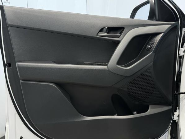 Hyundai Creta I Рестайлинг с пробегом 2021 года, цена 2 270 000 рублей, 51147 км, внедорожник, Автокод Объявления