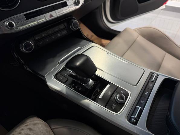Kia Stinger I с пробегом 2018 года, цена 2 515 000 рублей, 78162 км, лифтбек, Автокод Объявления