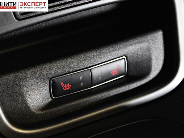 Ford Fiesta Mk6 Рестайлинг с пробегом 2018 года, цена 1 097 000 рублей, 102875 км, хэтчбек, Автокод Объявления