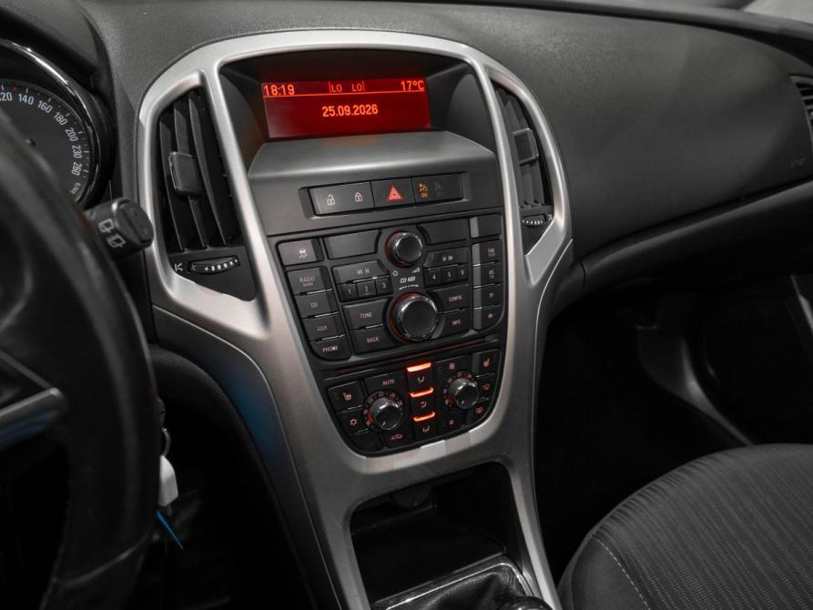Opel Astra J Москва  - изображение 14