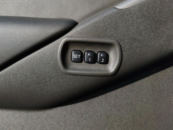 Nissan Pathfinder III с пробегом 2007 года, цена 1 159 000 рублей, 208495 км, внедорожник, Автокод Объявления