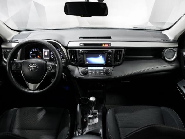 Toyota RAV4 IV (XA40) Рестайлинг с пробегом 2016 года, цена 1 871 000 рублей, 163000 км, внедорожник, Автокод Объявления