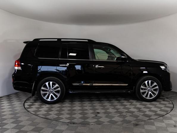 Toyota Land Cruiser 200 Series Рестайлинг 2 с пробегом 2016 года, цена 6 499 000 рублей, 155037 км, внедорожник, Автокод Объявления