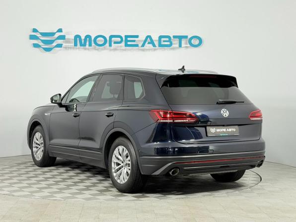 Volkswagen Touareg III с пробегом 2019 года, цена 4 980 000 рублей, 100000 км, внедорожник, Автокод Объявления