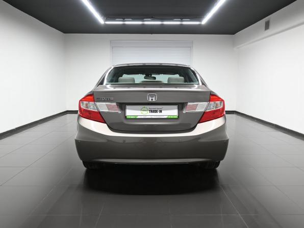 Honda Civic IX с пробегом 2012 года, цена 1 295 000 рублей, 173653 км, седан, Автокод Объявления