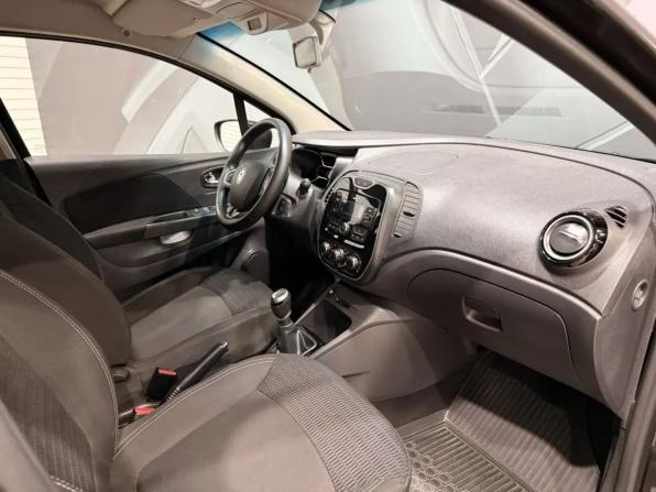 Renault Kaptur I с пробегом 2019 года, цена 1 795 000 рублей, 51510 км, внедорожник, Автокод Объявления