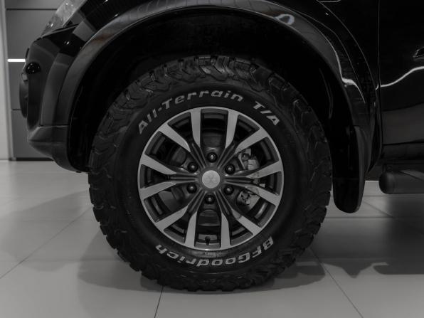 Mitsubishi Pajero Sport II Рестайлинг с пробегом 2014 года, цена 1 630 000 рублей, 198551 км, внедорожник, Автокод Объявления