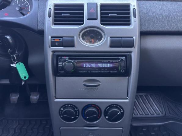 Lada (ВАЗ) Priora I с пробегом 2011 года, цена 299 000 рублей, 142068 км, универсал, Автокод Объявления