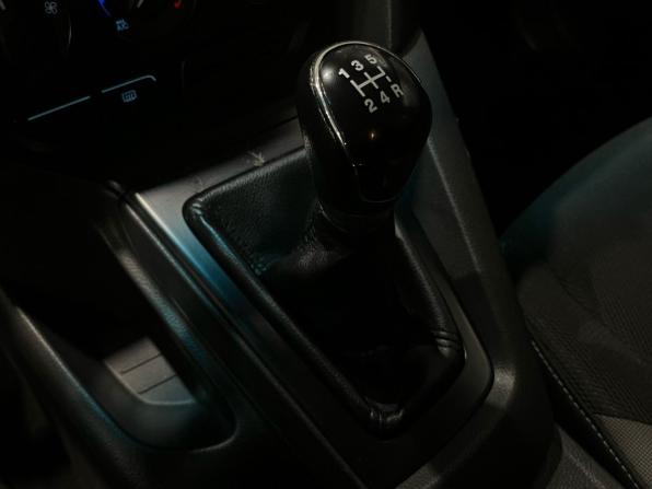 Ford Focus III с пробегом 2013 года, цена 630 000 рублей, 165258 км, хэтчбек, Автокод Объявления