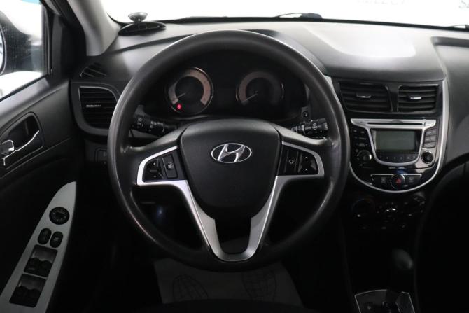 Hyundai Solaris I с пробегом 2011 года, цена 620 000 рублей, 220644 км, хэтчбек, Автокод Объявления