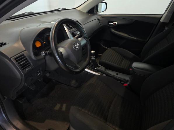 Toyota Corolla X (E140 E150) Рестайлинг с пробегом 2011 года, цена 968 000 рублей, 201121 км, седан, Автокод Объявления