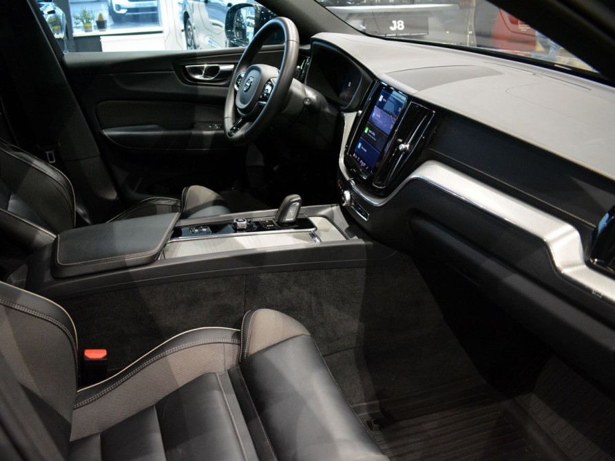 Volvo XC60 II Рестайлинг Москва  - изображение 10