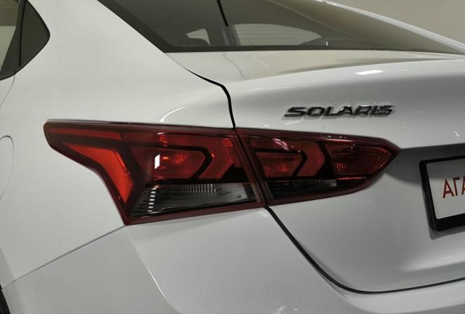 Hyundai Solaris II с пробегом 2018 года, цена 1 100 000 рублей, 77190 км, седан, Автокод Объявления
