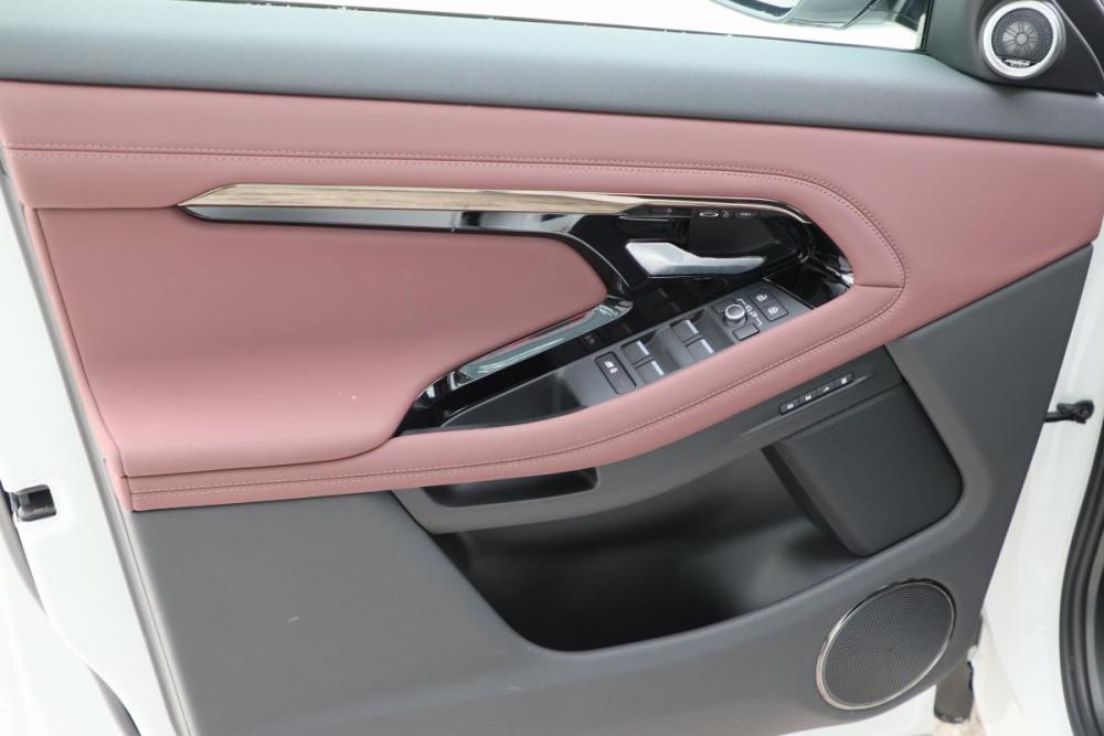Land Rover Range Rover Evoque II Рестайлинг Санкт-Петербург  - изображение 19