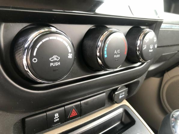 Jeep Liberty (Patriot) с пробегом 2012 года, цена 1 011 200 рублей, 152802 км, внедорожник, Автокод Объявления