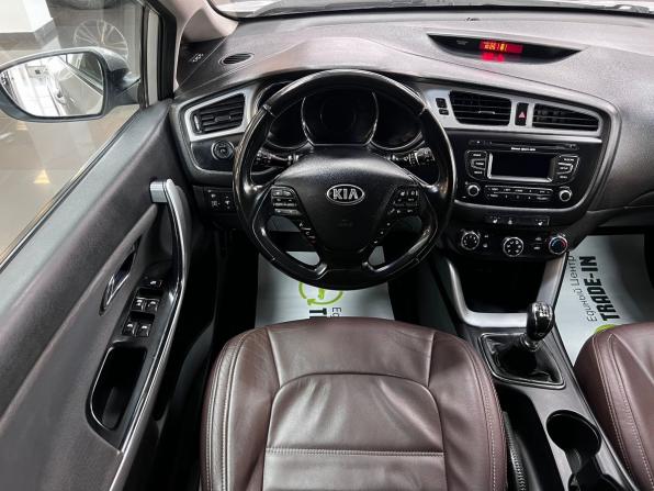 Kia Ceed II с пробегом 2013 года, цена 755 000 рублей, 206502 км, универсал, Автокод Объявления