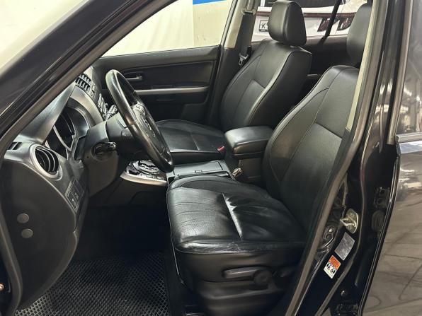 Suzuki Grand Vitara II с пробегом 2006 года, цена 650 000 рублей, 228240 км, внедорожник, Автокод Объявления