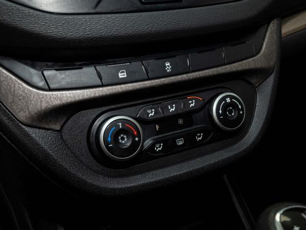 Lada (ВАЗ) Vesta I с пробегом 2015 года, цена 725 000 рублей, 95151 км, седан, Автокод Объявления