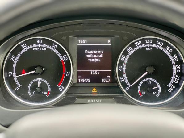 Skoda Rapid I Рестайлинг с пробегом 2018 года, цена 1 130 000 рублей, 178000 км, лифтбек, Автокод Объявления