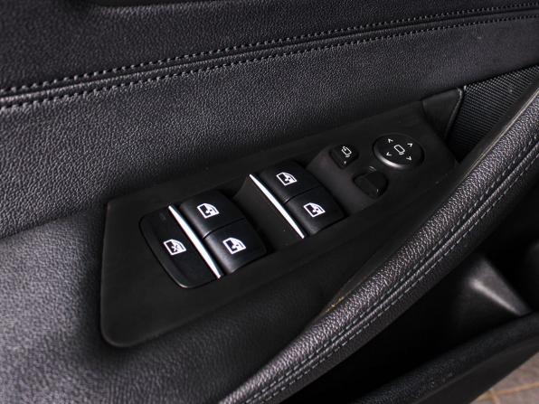 BMW 5 серии VII (G30/G31/G38) с пробегом 2020 года, цена 4 499 000 рублей, 85429 км, седан, Автокод Объявления