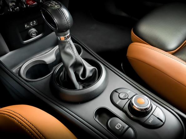 Mini Countryman II с пробегом 2018 года, цена 2 600 000 рублей, 28859 км, внедорожник, Автокод Объявления