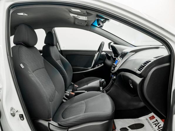 Hyundai Solaris I с пробегом 2013 года, цена 1 000 000 рублей, 164683 км, седан, Автокод Объявления