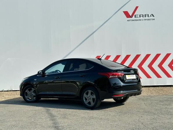 Hyundai Solaris II Рестайлинг с пробегом 2021 года, цена 1 670 000 рублей, 80050 км, седан, Автокод Объявления