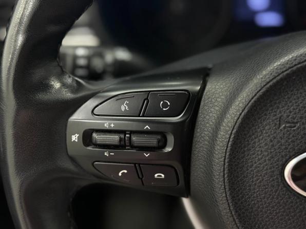 Kia Rio IV с пробегом 2019 года, цена 1 700 000 рублей, 80000 км, хэтчбек, Автокод Объявления