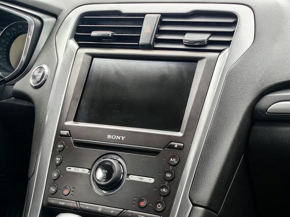 Ford Mondeo V с пробегом 2015 года, цена 1 249 000 рублей, 269000 км, седан, Автокод Объявления
