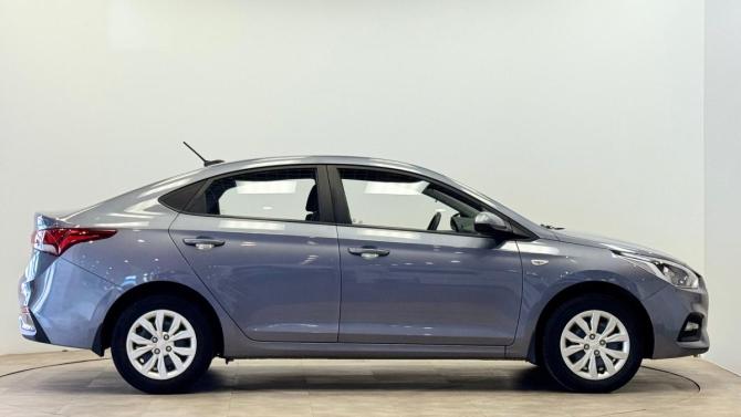 Hyundai Solaris II с пробегом 2017 года, цена 1 145 000 рублей, 75359 км, седан, Автокод Объявления