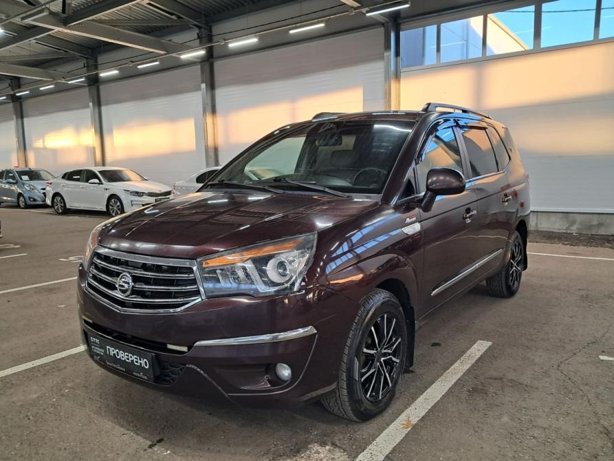 SsangYong Korando Turismo I Набережные Челны  - изображение 1