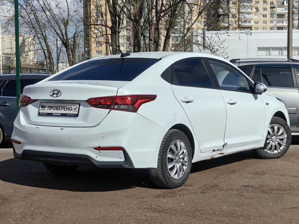 Hyundai Solaris II с пробегом 2019 года, цена 749 000 рублей, 255000 км, седан, Автокод Объявления
