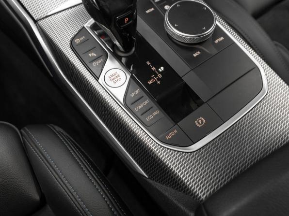 BMW 3 серии VII (G2x) с пробегом 2021 года, цена 4 320 000 рублей, 72431 км, седан, Автокод Объявления