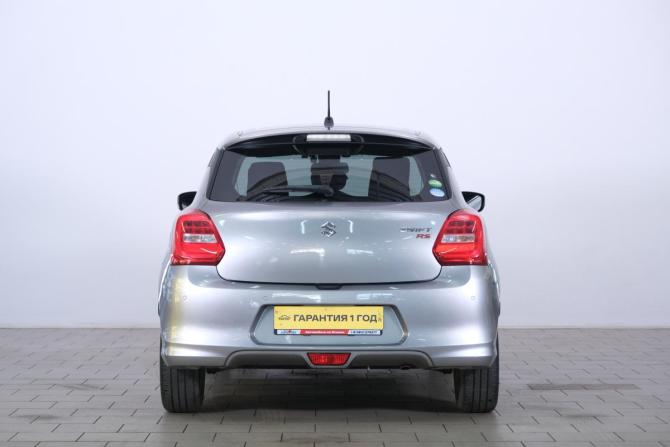 Suzuki Swift V с пробегом 2020 года, цена 1 469 000 рублей, 53600 км, хэтчбек, Автокод Объявления