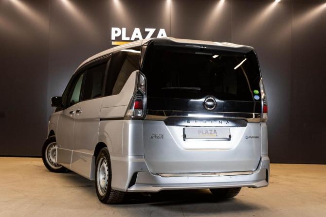 Nissan Serena V (C27) с пробегом 2018 года, цена 1 470 000 рублей, 323845 км, минивэн, Автокод Объявления