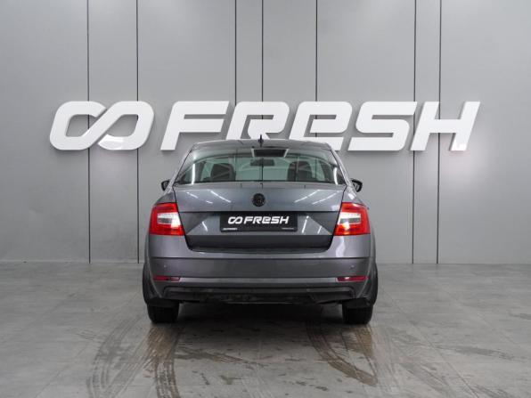 Skoda Octavia III (A7) Рестайлинг с пробегом 2017 года, цена 1 060 000 рублей, 101674 км, лифтбек, Автокод Объявления