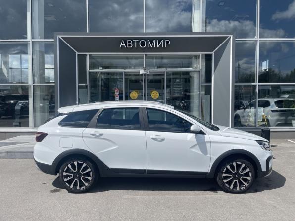 Lada (ВАЗ) Vesta I Рестайлинг (NG) с пробегом 2024 года, цена 1 704 500 рублей, 4600 км, универсал, Автокод Объявления