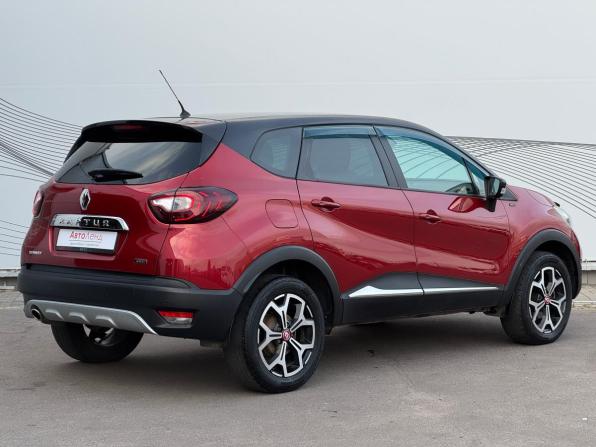 Renault Kaptur I с пробегом 2018 года, цена 1 770 000 рублей, 106437 км, внедорожник, Автокод Объявления