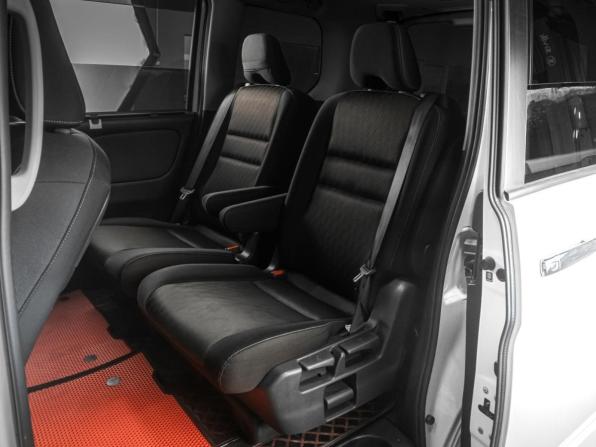 Nissan Serena V (C27) с пробегом 2018 года, цена 2 539 000 рублей, 199182 км, минивэн, Автокод Объявления