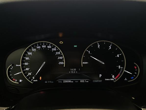 BMW 5 серии VII (G30/G31/G38) с пробегом 2018 года, цена 2 750 000 рублей, 226593 км, седан, Автокод Объявления