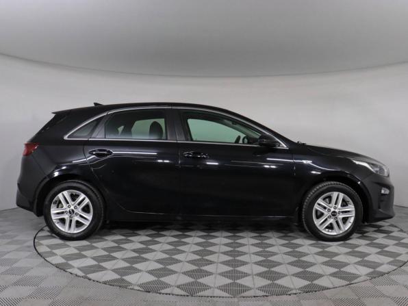 Kia Ceed III с пробегом 2019 года, цена 1 820 000 рублей, 60100 км, хэтчбек, Автокод Объявления