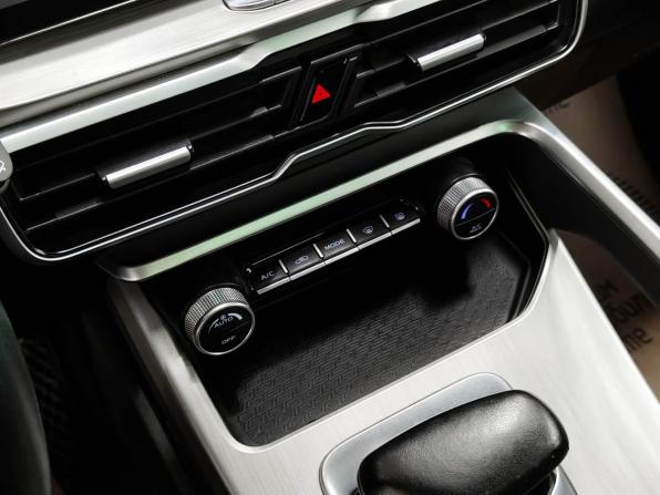 Geely Coolray I с пробегом 2022 года, цена 1 700 000 рублей, 70073 км, внедорожник, Автокод Объявления