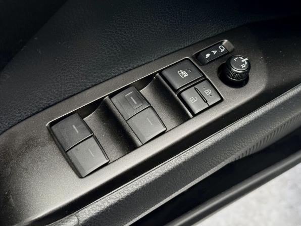 Toyota Camry VIII (XV70) Рестайлинг с пробегом 2021 года, цена 3 020 000 рублей, 74193 км, седан, Автокод Объявления