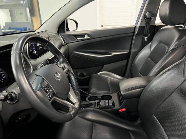 Hyundai Tucson III Рестайлинг с пробегом 2018 года, цена 2 100 000 рублей, 198936 км, внедорожник, Автокод Объявления