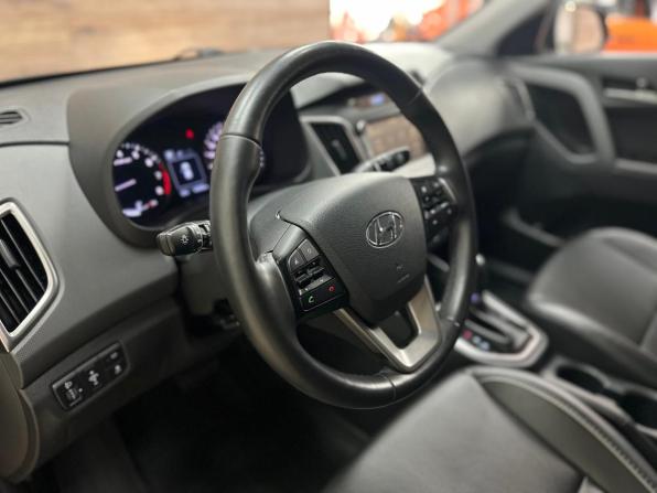 Hyundai Creta I с пробегом 2019 года, цена 2 100 000 рублей, 106380 км, внедорожник, Автокод Объявления