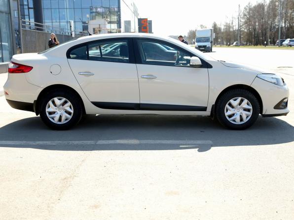 Renault Fluence I Рестайлинг с пробегом 2013 года, цена 618 000 рублей, 174700 км, седан, Автокод Объявления